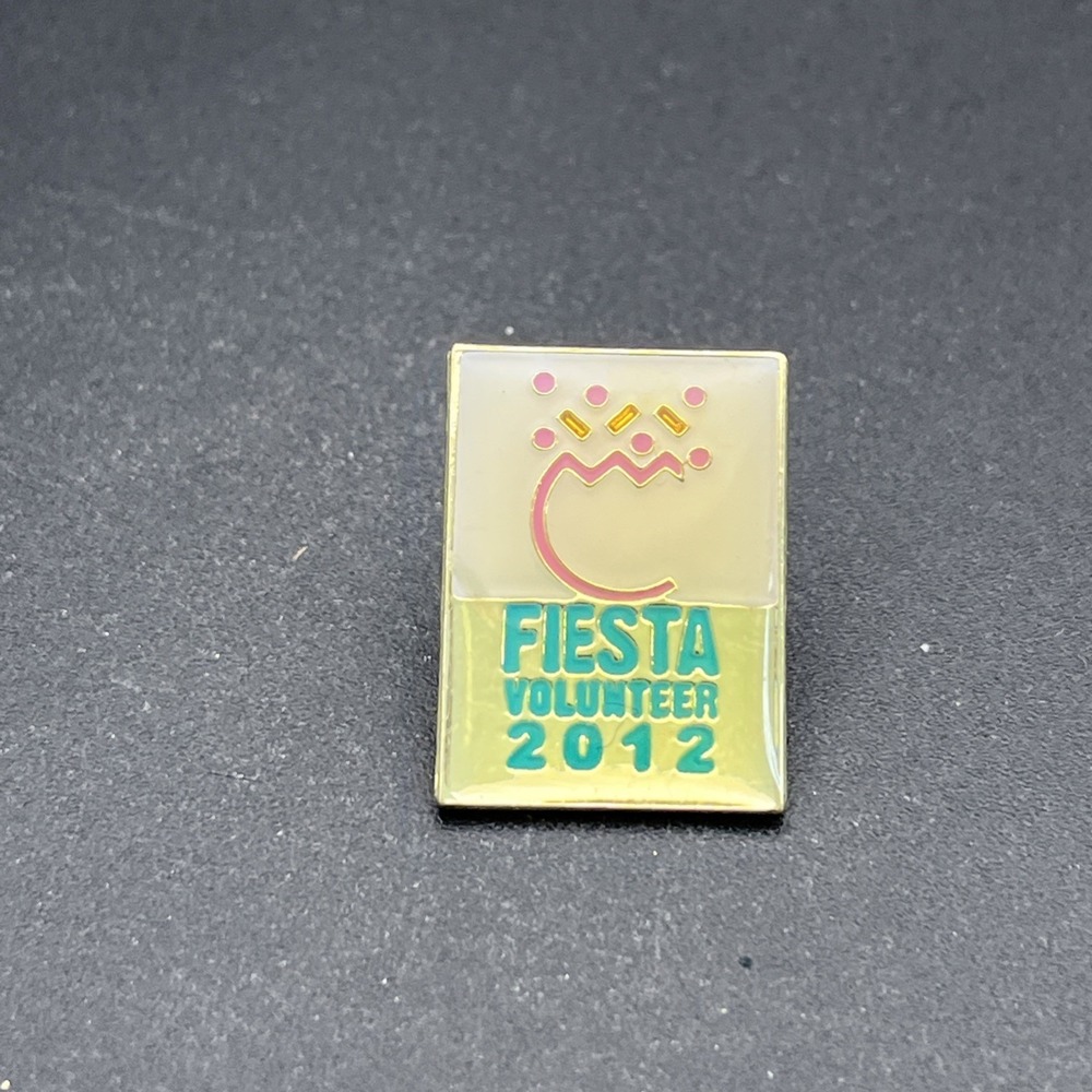 Fiesta‎ Volunteer 2012 Lapel Hat Pin